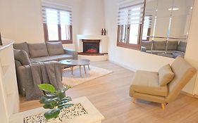 Camelia Luxury Apt